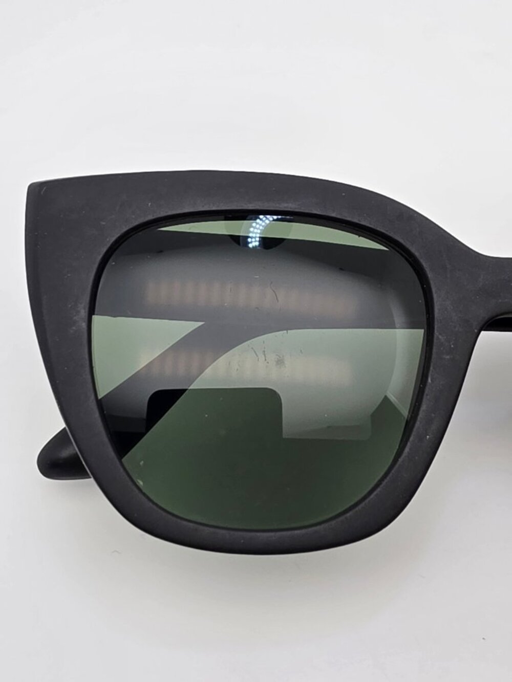 Toms Sydney Traveler Collection Black Frame Green Lens Cat Eye Sunglasses 50-23 - Picture 12 of 13